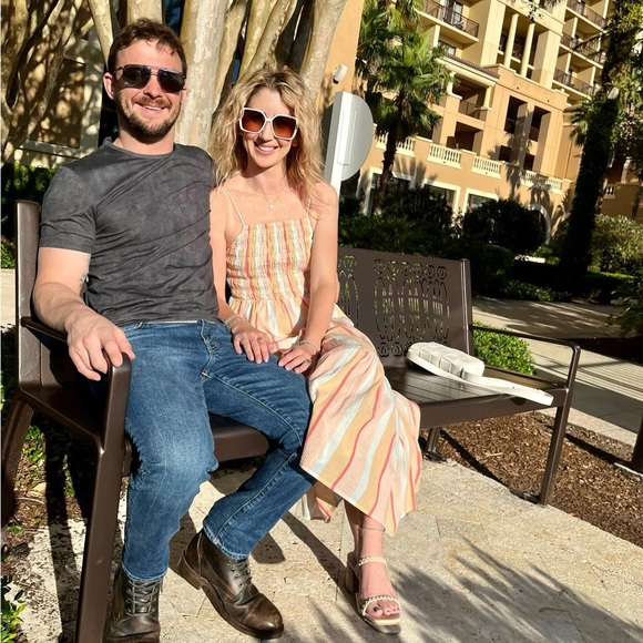 Meet Me! 💖 - Picture 4 of 7